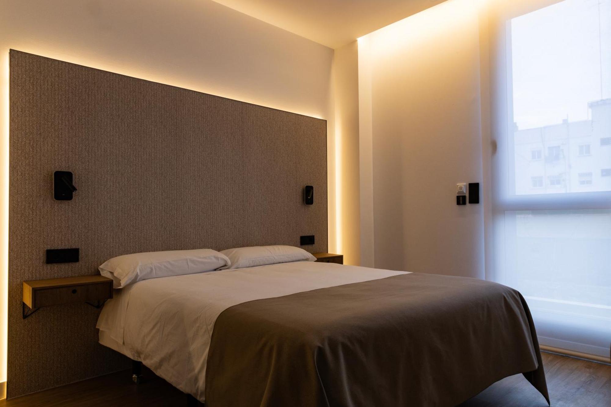 ולנסיה Demetrio By Alma Suites מראה חיצוני תמונה