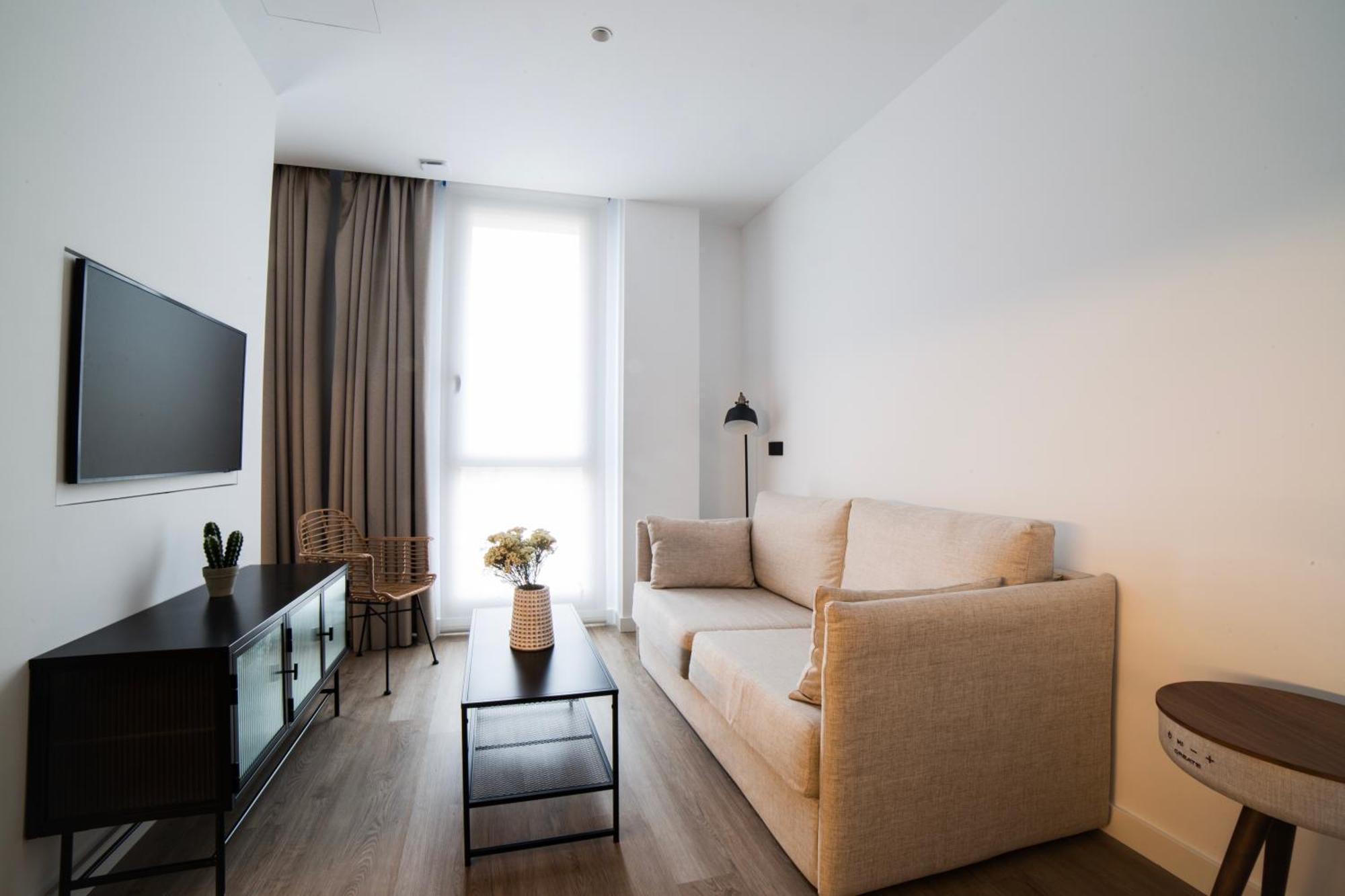 ולנסיה Demetrio By Alma Suites מראה חיצוני תמונה