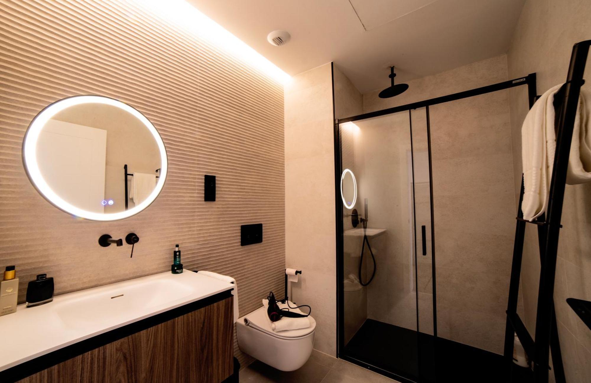 ולנסיה Demetrio By Alma Suites מראה חיצוני תמונה